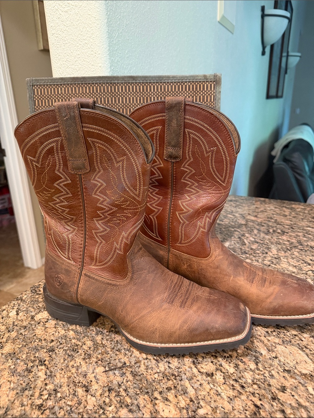 Ariat Chestnut Brown Leather Western Cowboy Boots